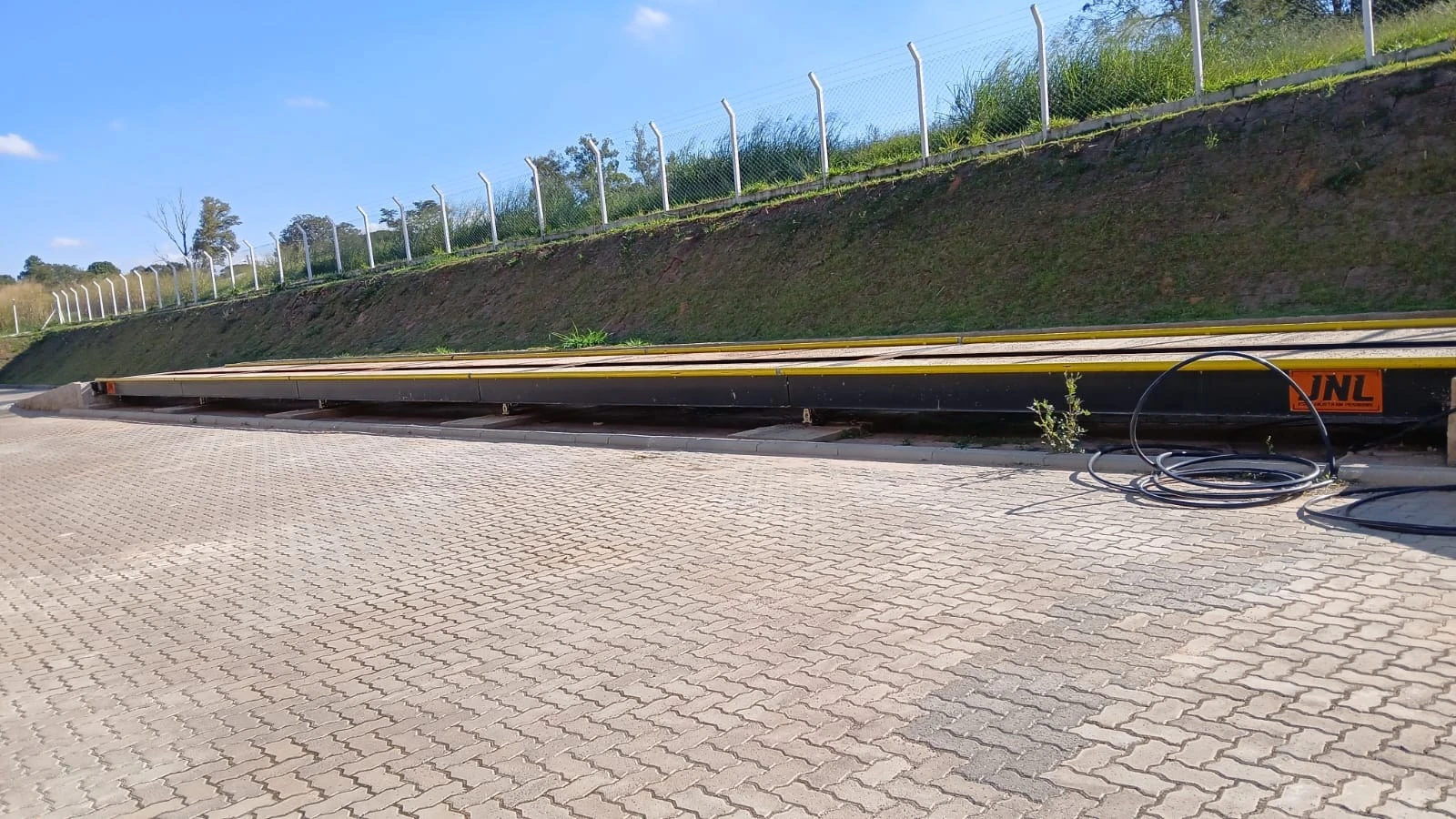 Cabecera con la marca JNL · Obra JNL · BRMC